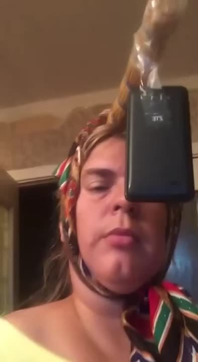 РОССИЙСКАЯ ЖЕСТЬ