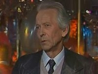 Александр Хмелик  (07.09.1925 - 08.12.2001) советский писатель, драматург и киносценарист