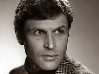 Вадим Спиридонов (14.10.1944 - 07.12.1989) советский актёр кино; заслуженный артист РСФСР (1984)