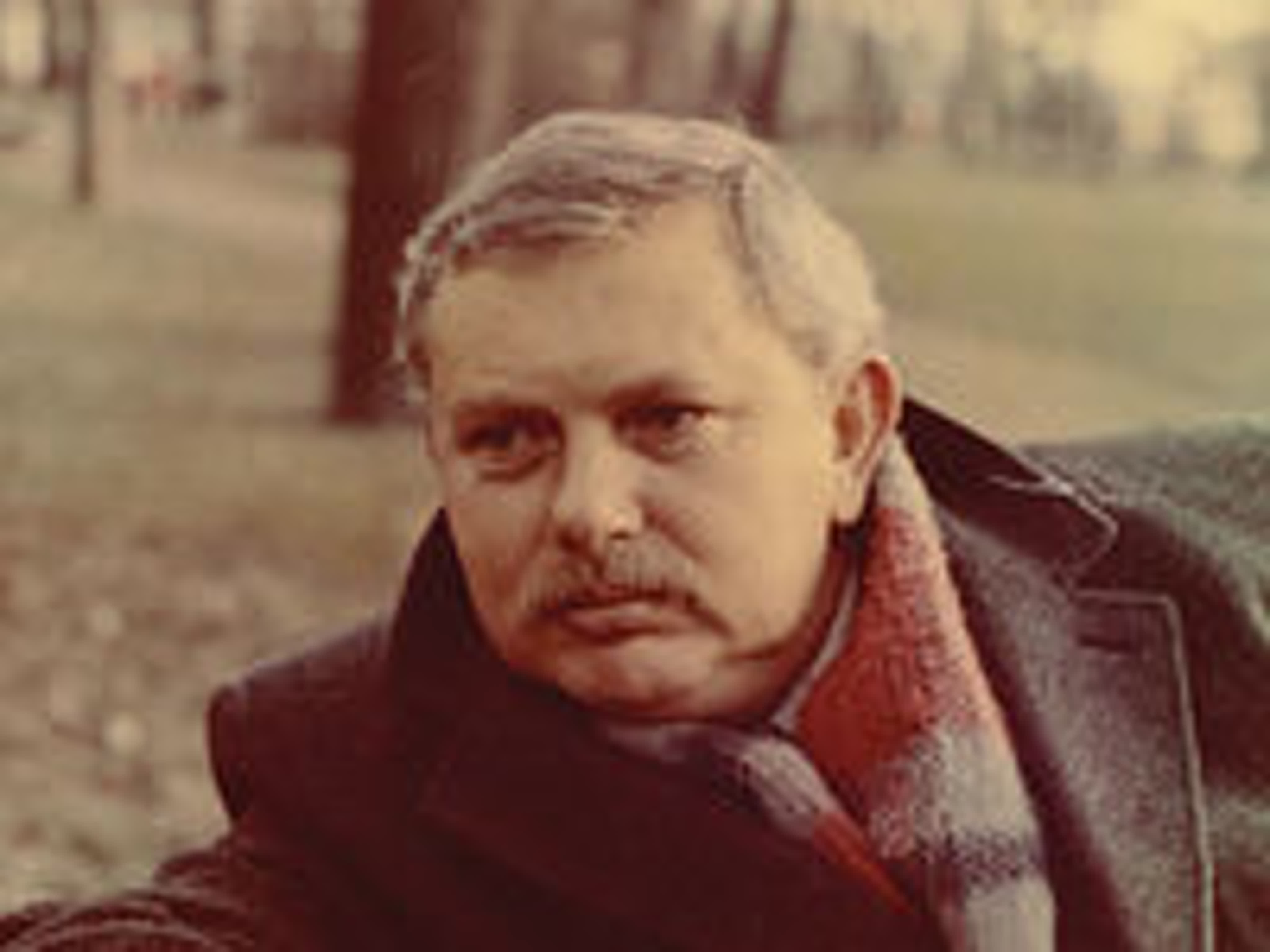 Игорь Ефимов (01.09.1932 - 16.11.2000) советский и российский актёр кино и озвучивания. Заслуженный артист РСФСР (1986).