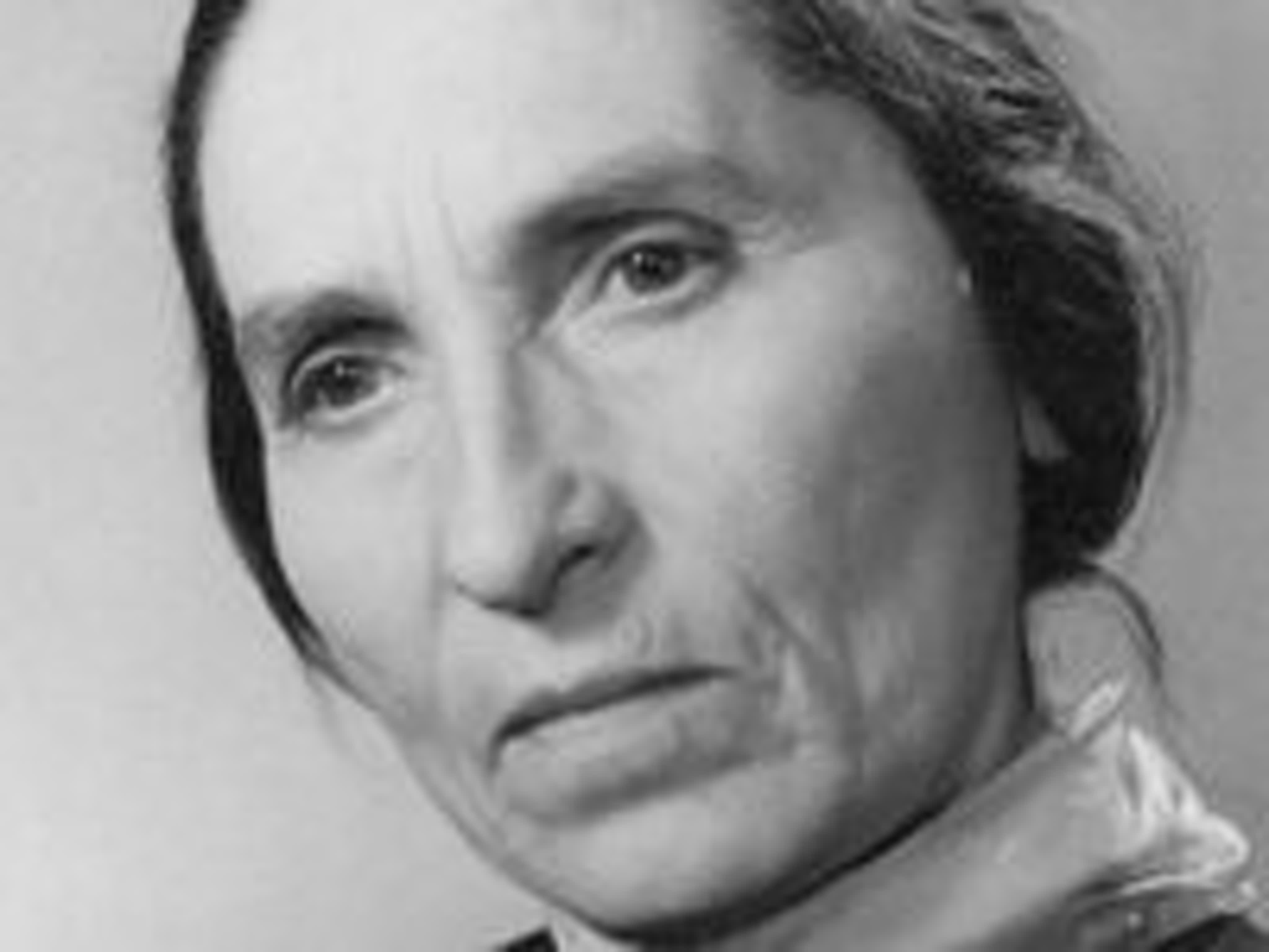 Стефания Станюта (13.05.1905 - 06.11.2000)  советская, белорусская актриса театра и кино. Народная артистка СССР (1988).