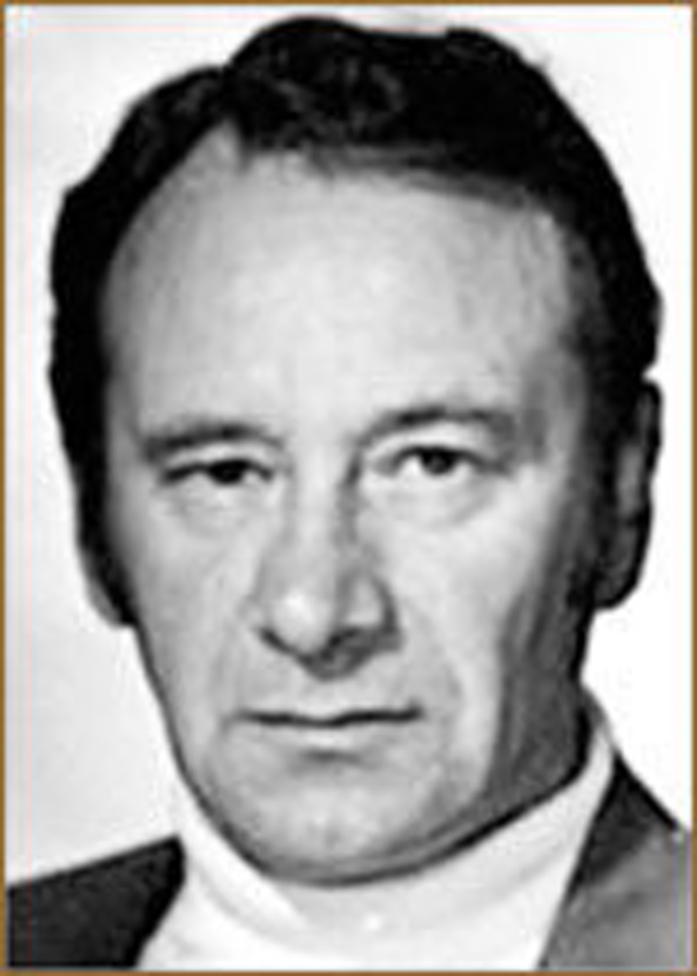 Василий Ордынский (06.04.1923 - 04.11.1985) советский кинорежиссёр, сценарист и актёр. Народный артист РСФСР (1974)