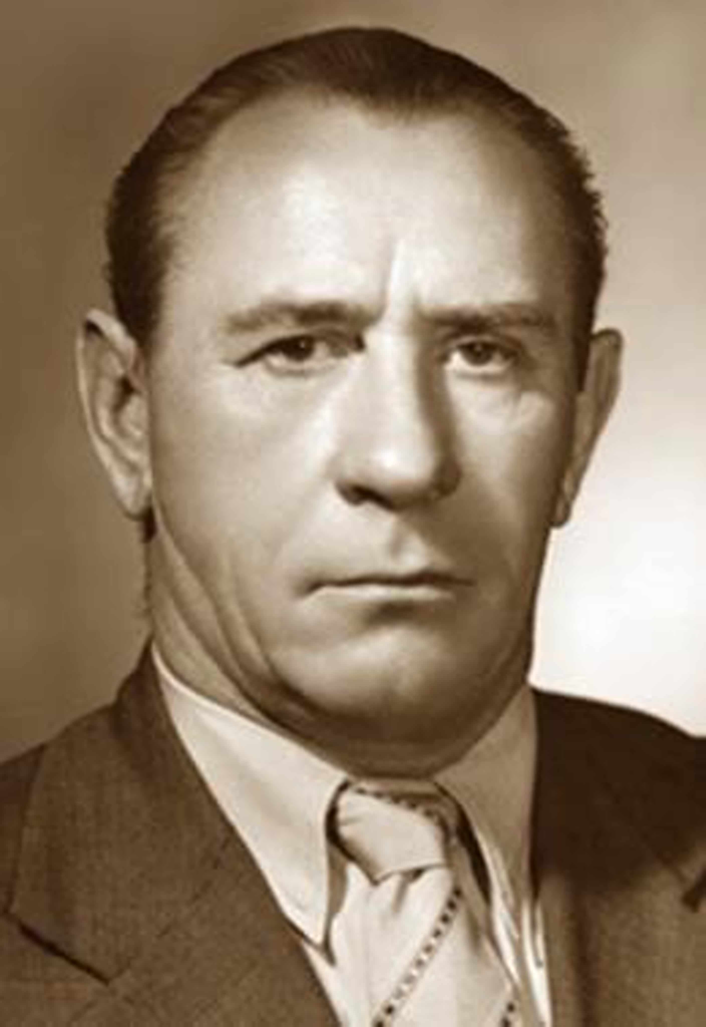 Сергей Плотников (03.02.1909 - 29.10.1990)  советский актёр театра и кино