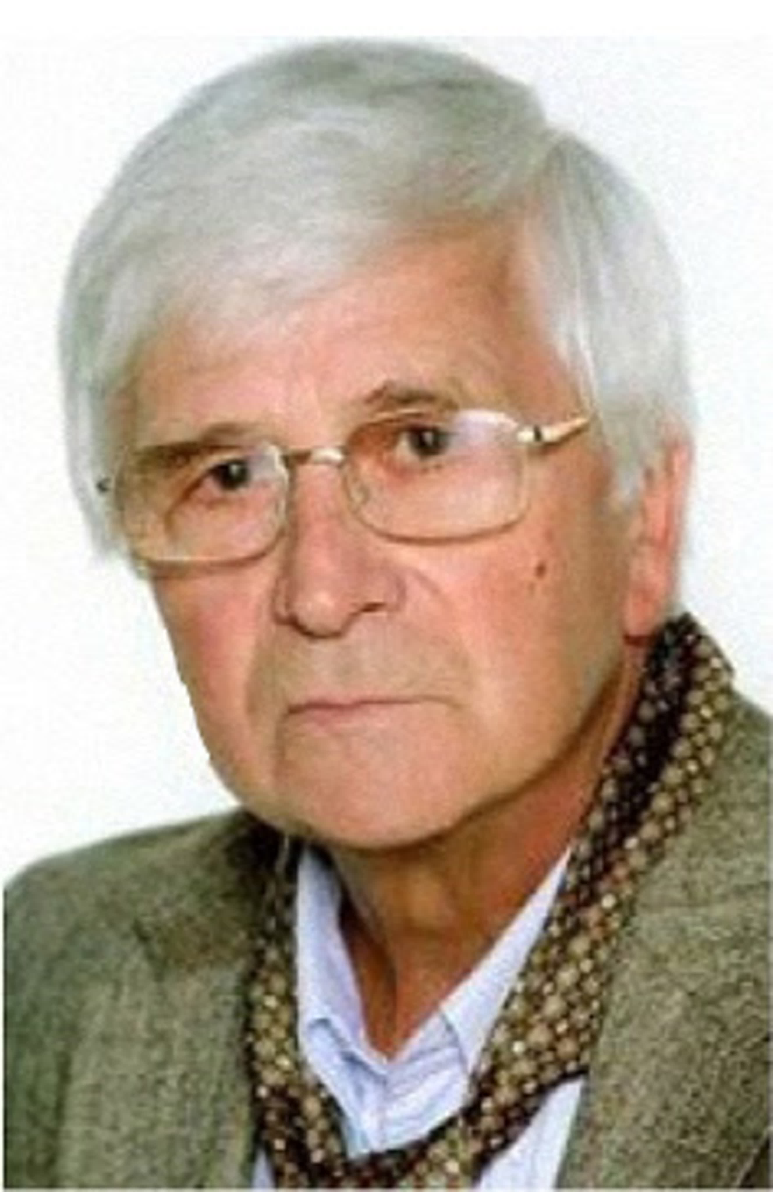 Вадим Дербенёв (18.06.1934 - 25.10.2016) советский и российский кинорежиссёр, кинооператор и сценарист