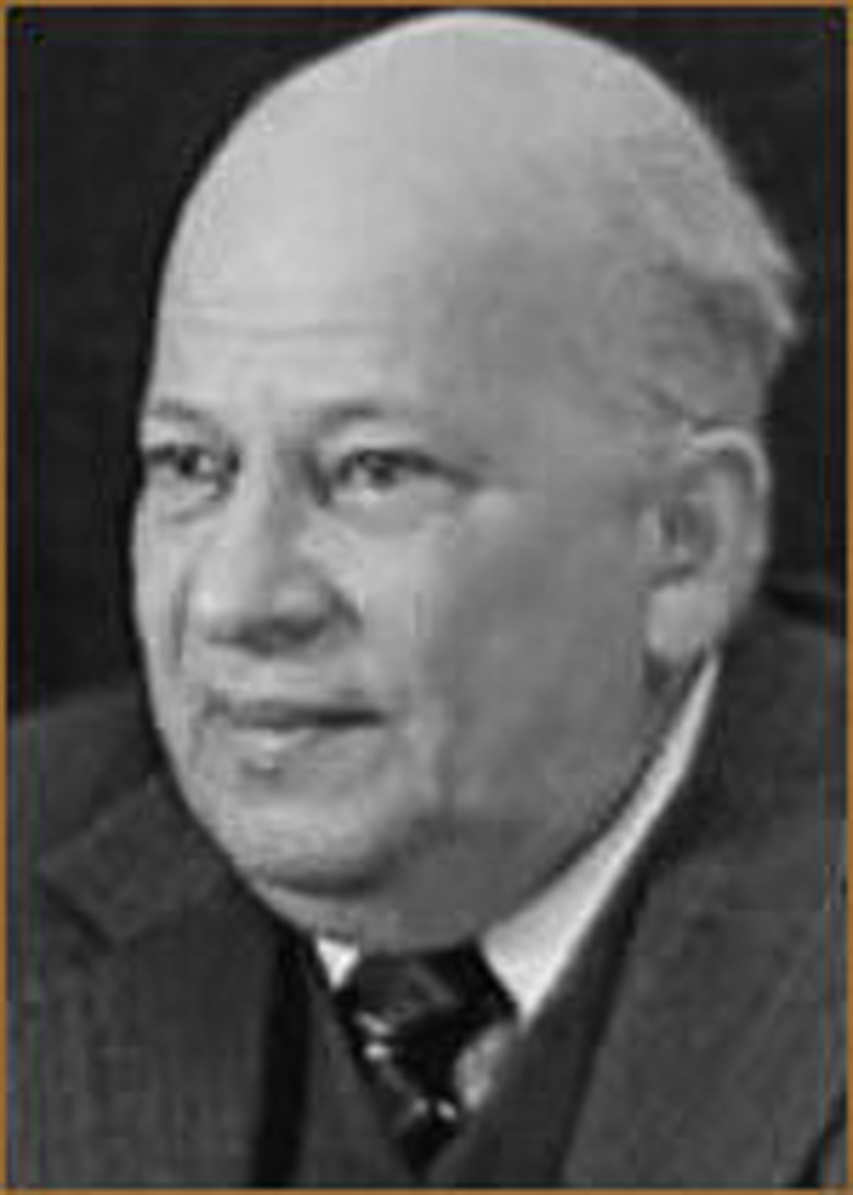 Владимир Вайншток (11.03.1908 - 18.10.1978) советский кинорежиссёр и сценарист. Заслуженный деятель искусств РСФСР (1978)