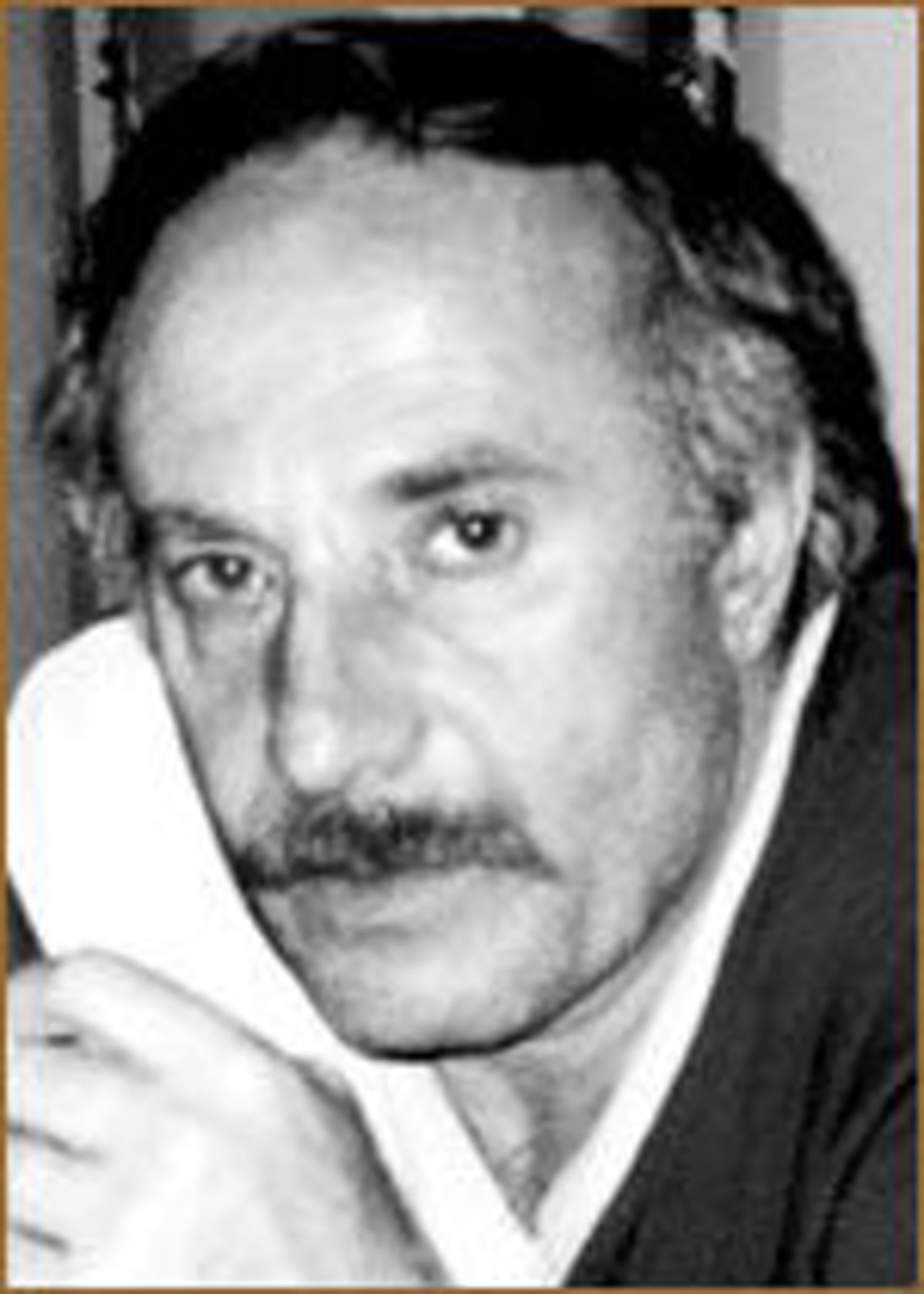 Эдуард Володарский (03.02.1941 - 08.10.2012) советский и российский киносценарист, драматург и прозаик