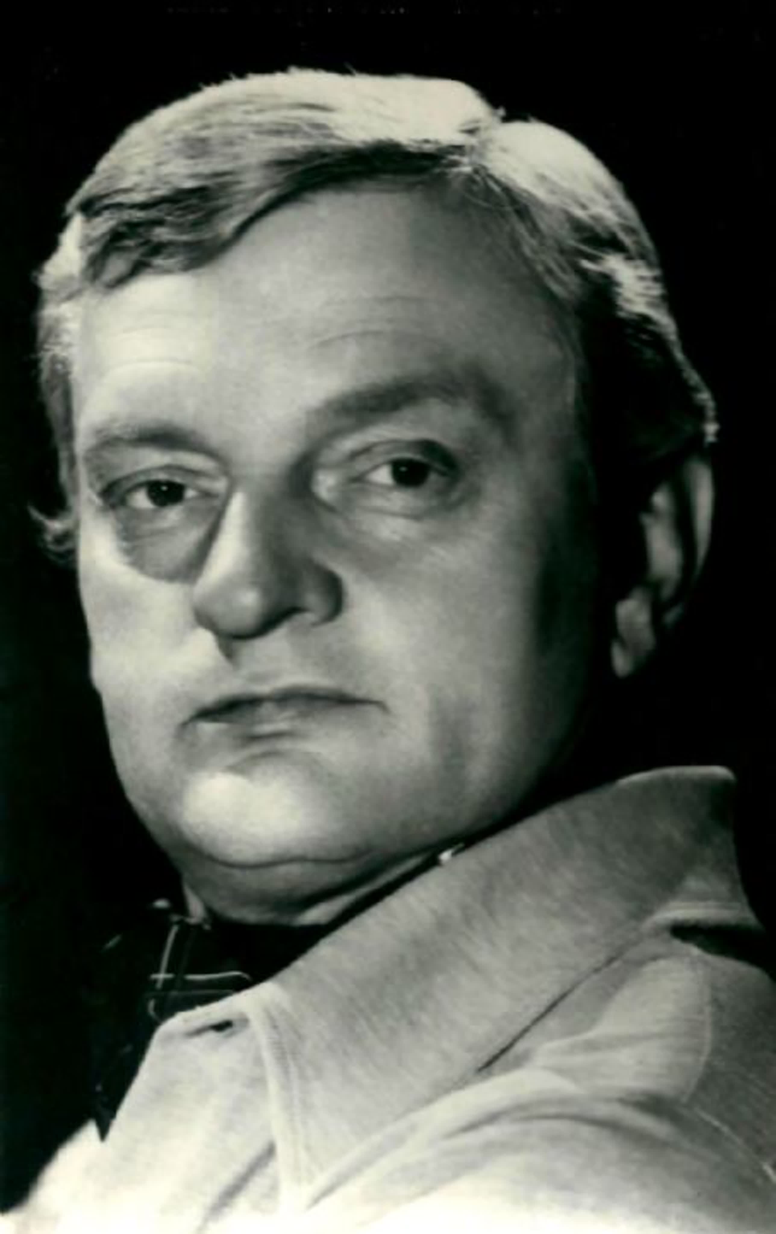 Альгимантас Масюлис (10.07.1931 - 19.08.2008)  советский и литовский актёр театра и кино. Народный артист Литовской ССР (1981)