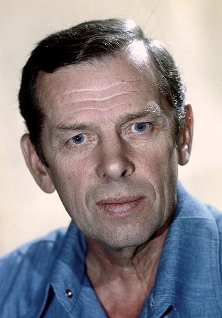 Георгий Жжёнов (22.03.1915 - 08.12.2005)   советский и русский актёр театра и кино Народный артист СССР (1980)