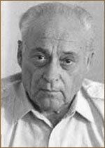 Анатолий Рыбаков (14.01.1911 - 23.12.1998) русский писатель.  Автор романов и повестей «Кортик», «Бронзовая птица», «Тяжёлый пес