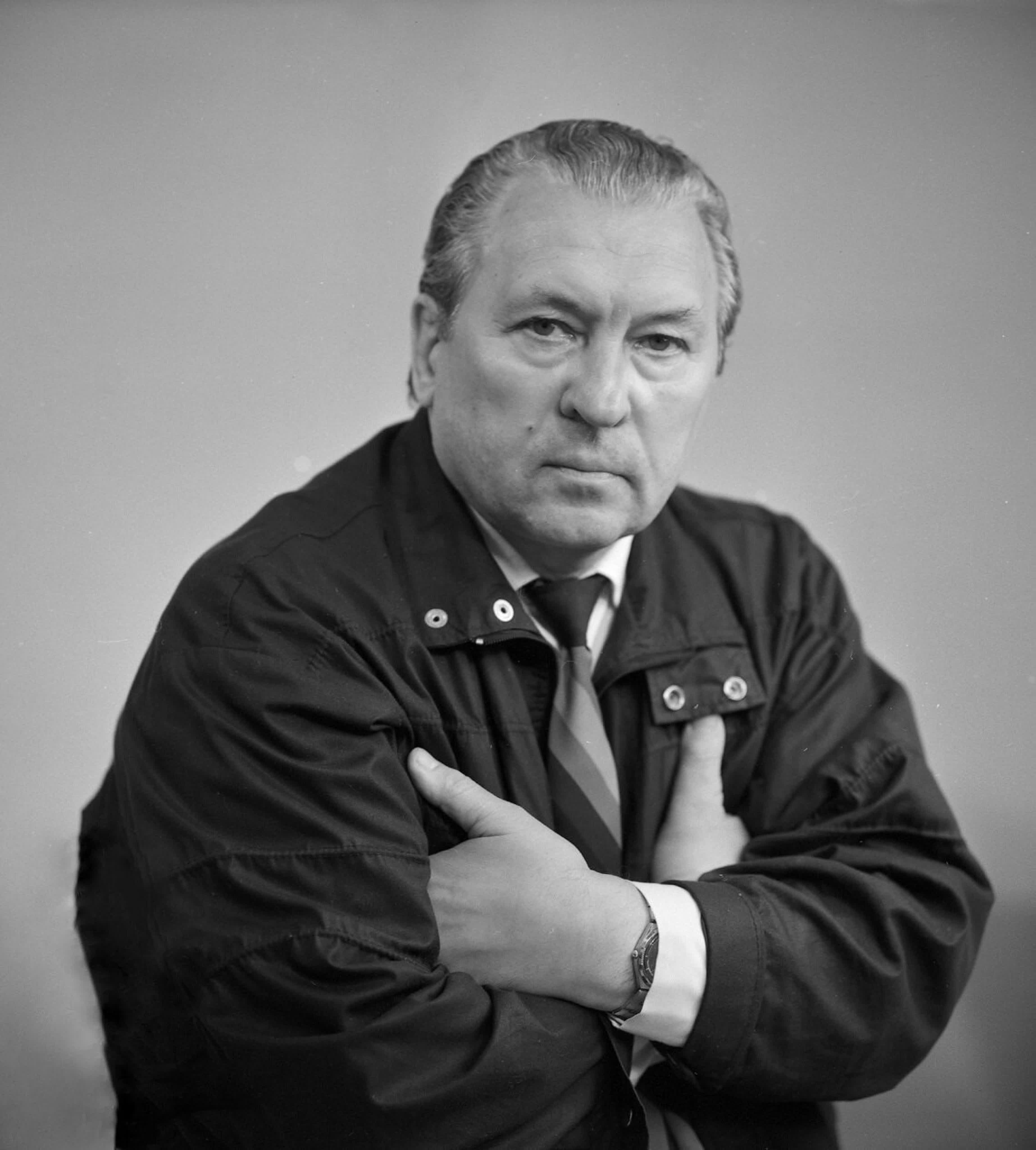 Алоиз Бренч ( 06.06.1929 - 28.10.1998) советский и латвийский кинорежиссёр и сценарист. Народный артист Латвийской ССР (1990), Л