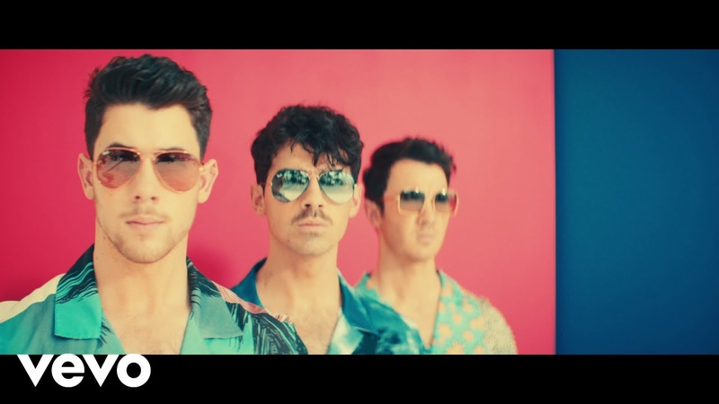♂ Jonas Brothers ♂