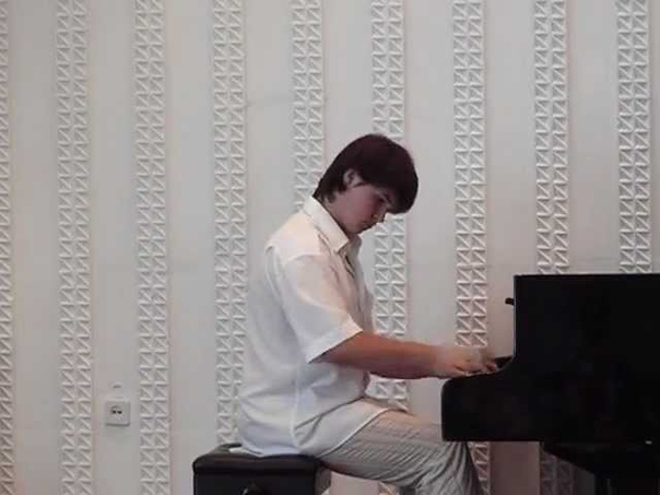 Дмитрий Явтухович.Жизнь гномов...