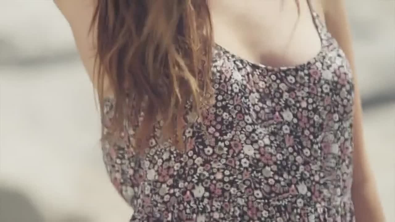 ›› «Hollister Co.»