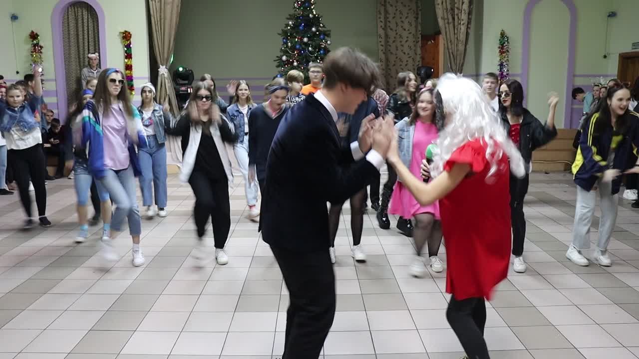 Встречаем новый 2022 год