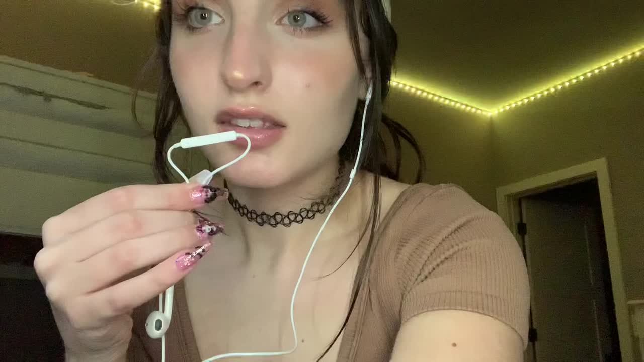 beebee asmr