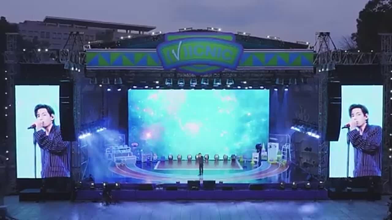 V альбом  «Layover»