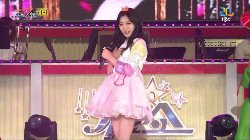 LIZZY | SOLO PROJECT