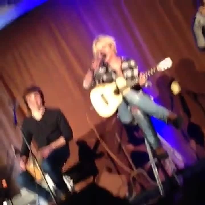 R5 на фестивале Сандэнс.