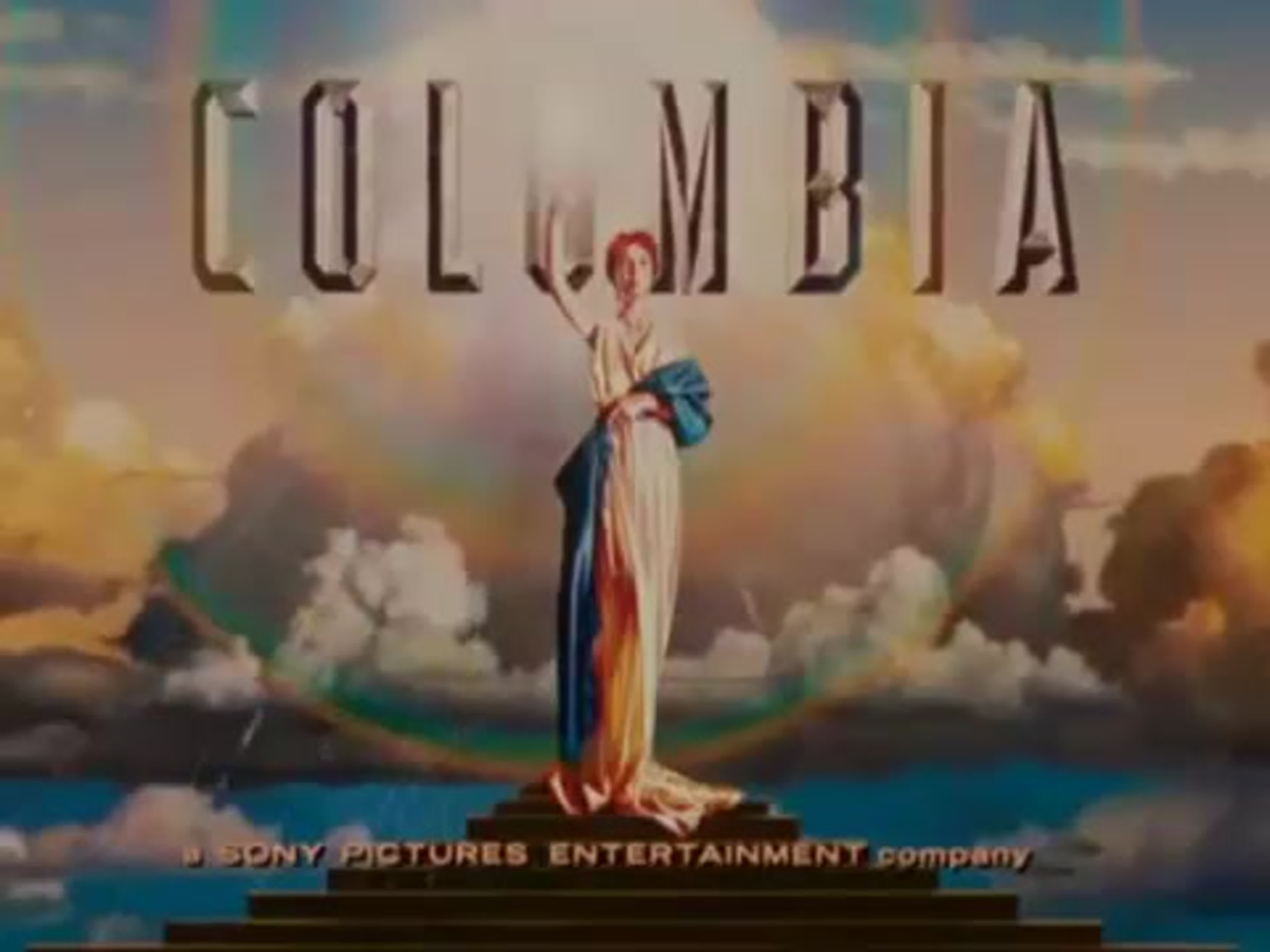 Side Widescreen Logos (Similar to VHS and VCD).