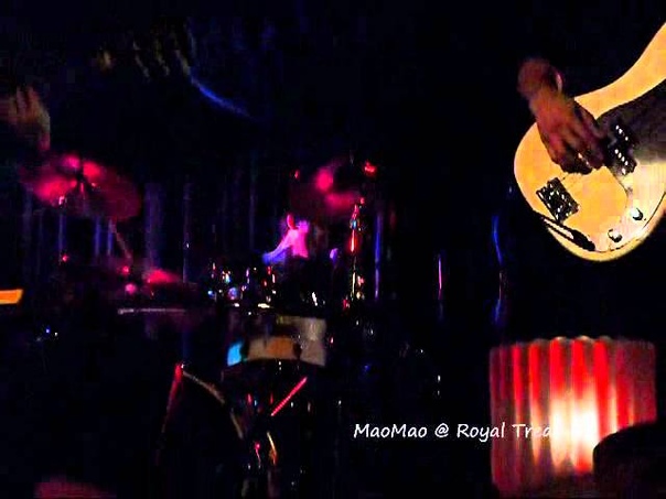 FANCAM: PERFORMANCES IN LA BEFORE DEBUT