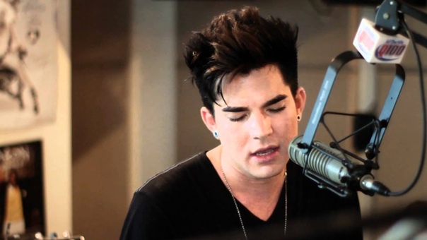 Q100 – The Bert Show (Atlanta), 08.03.2012