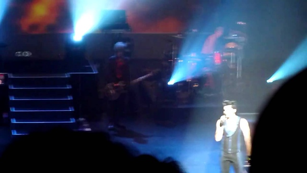 #88(12) Adam Lambert - GNT: Palais Theatre, Melbourne, Australia, 19.10.2010