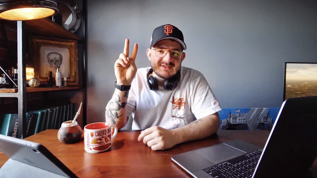 Артем Гвоздев Youtube