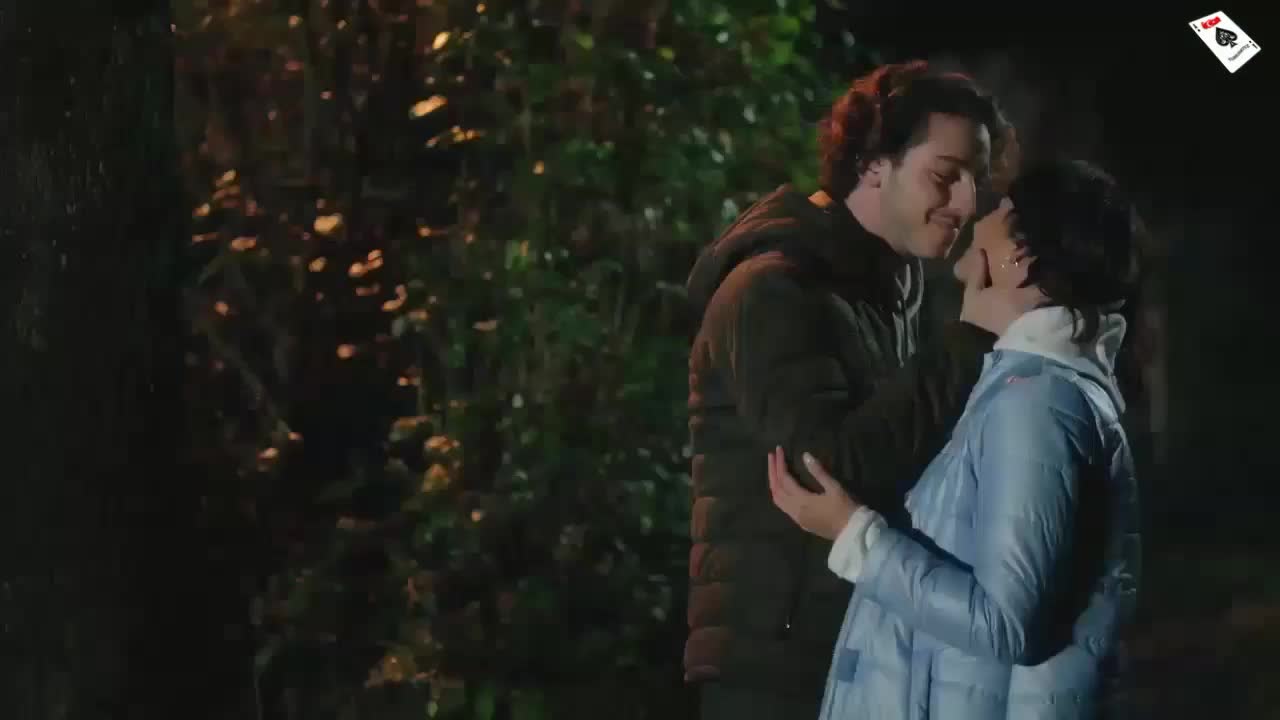 Отрывки из сериала «Соколиный Холм»