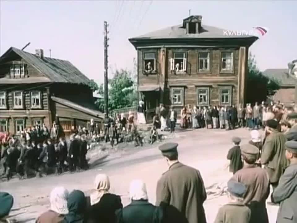 Дмитрий Певцов