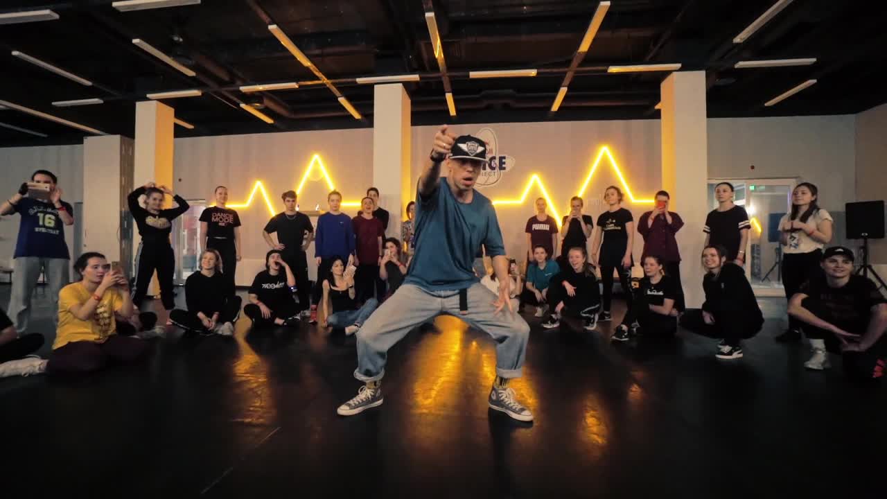 PROТАНЦЫ: Red Bull Dance Connect