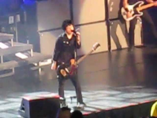 Green Day Live at Air Canada Centre 11/04/2013