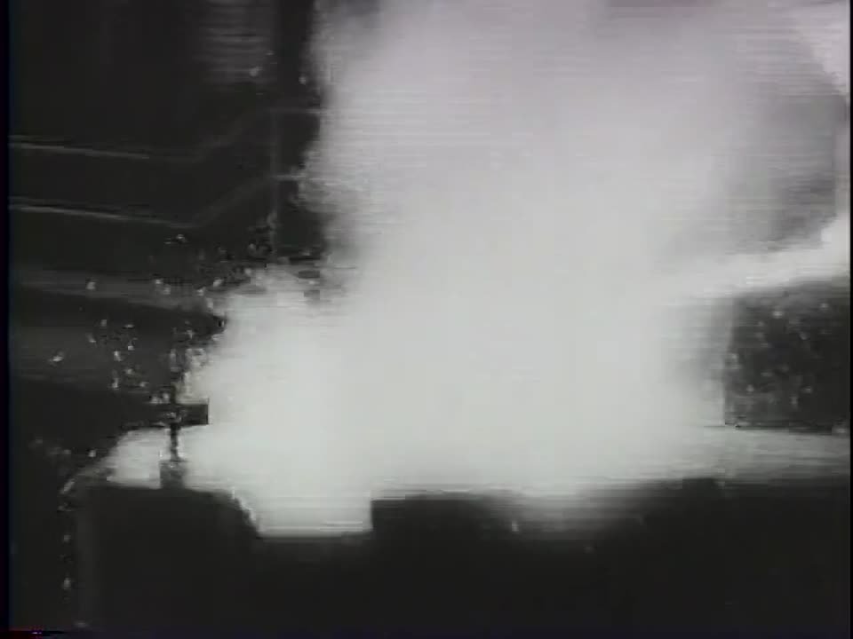 1943