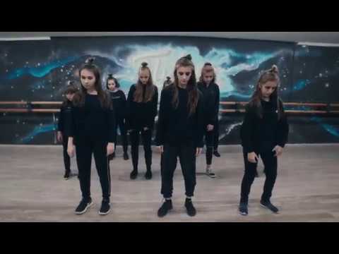 Flying Stars - Street Choreo