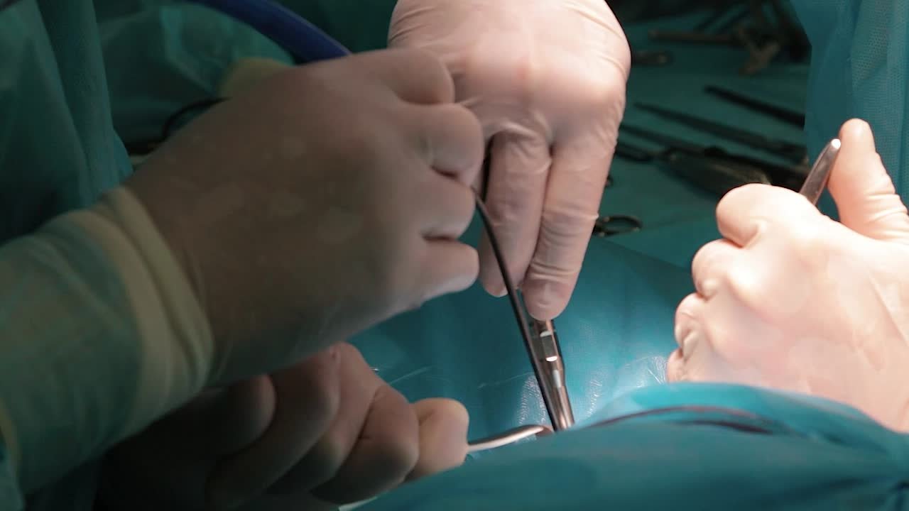 Нейрохирургия