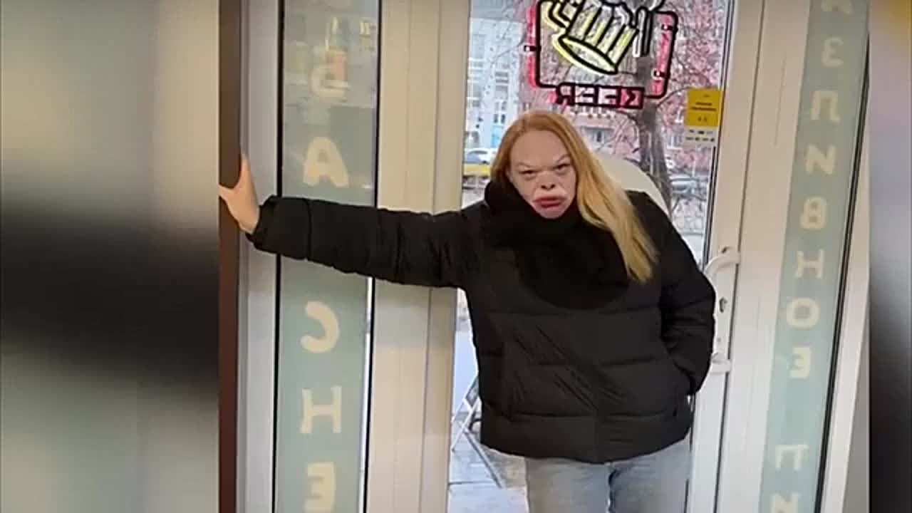 Наркоманы, алкоголики
