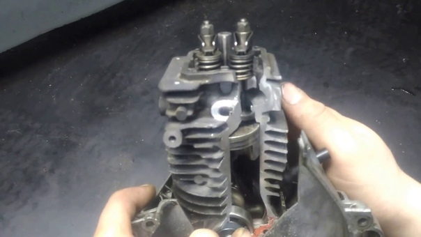 radial | V2 | V8 engine