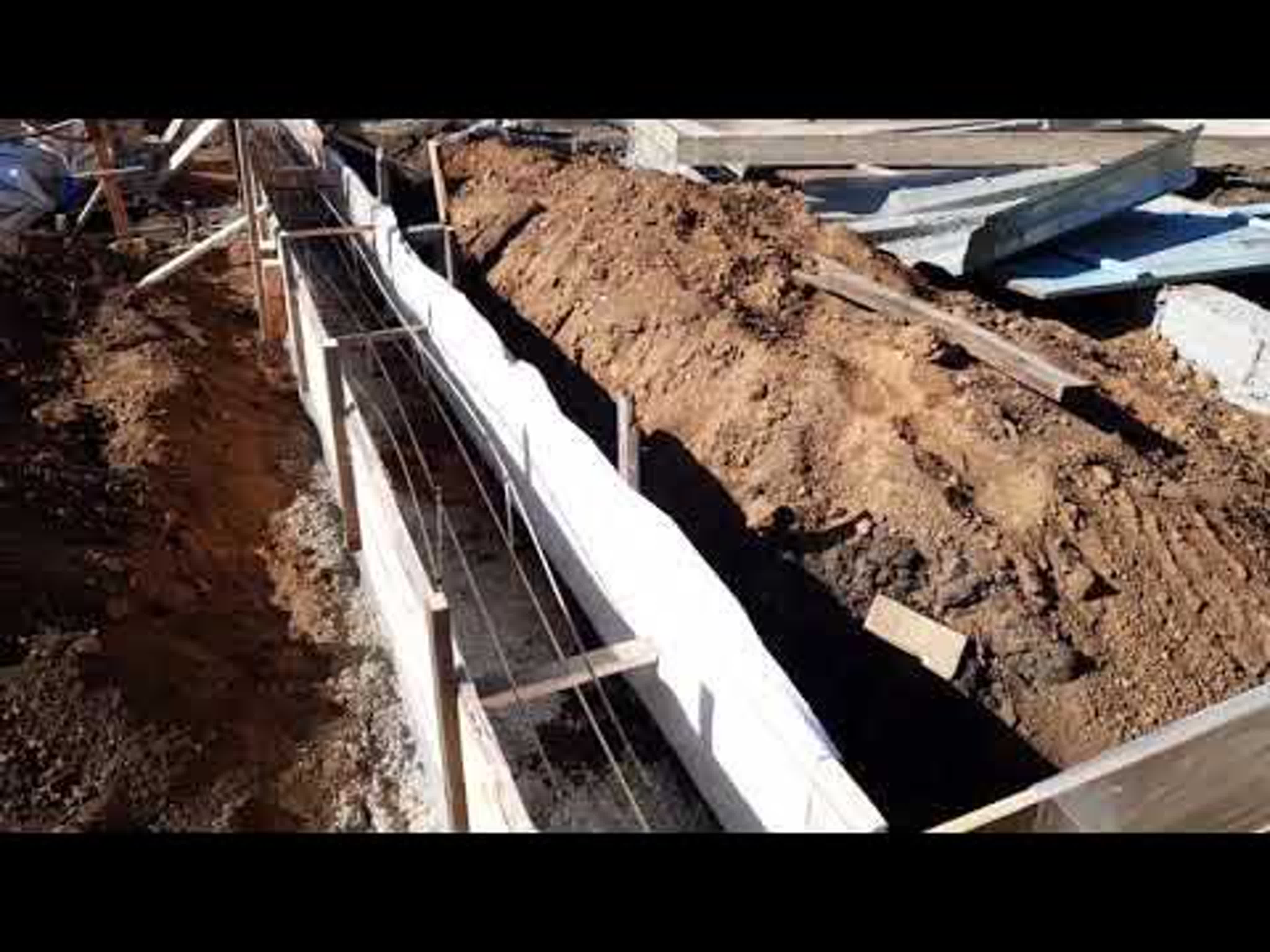 Заливка фундамента на участке у клиента в Оренбурге (Архив 2020г.)