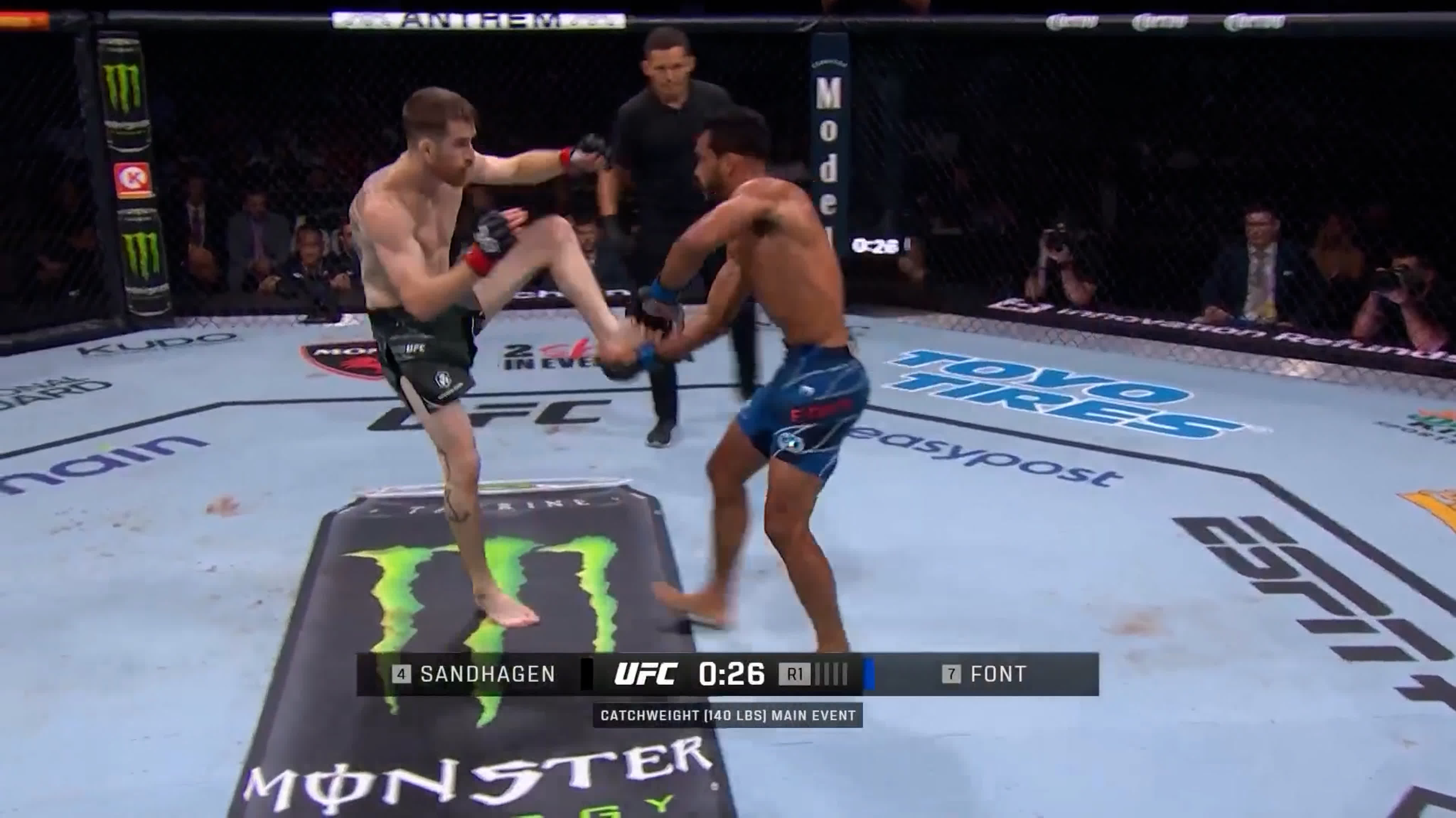UFC Нэшвилл: Сэндхаген vs Фонт