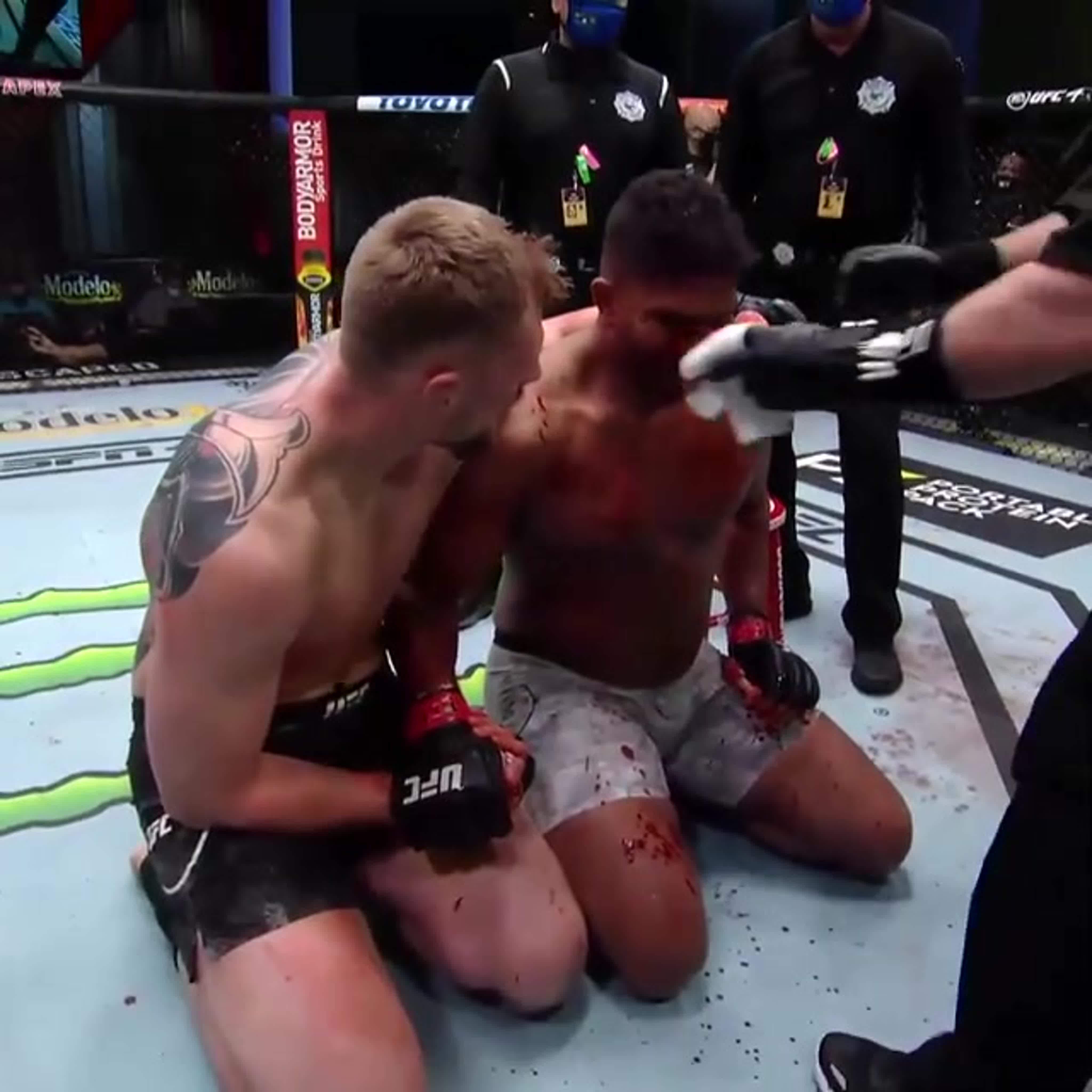 UFC Вегас 18