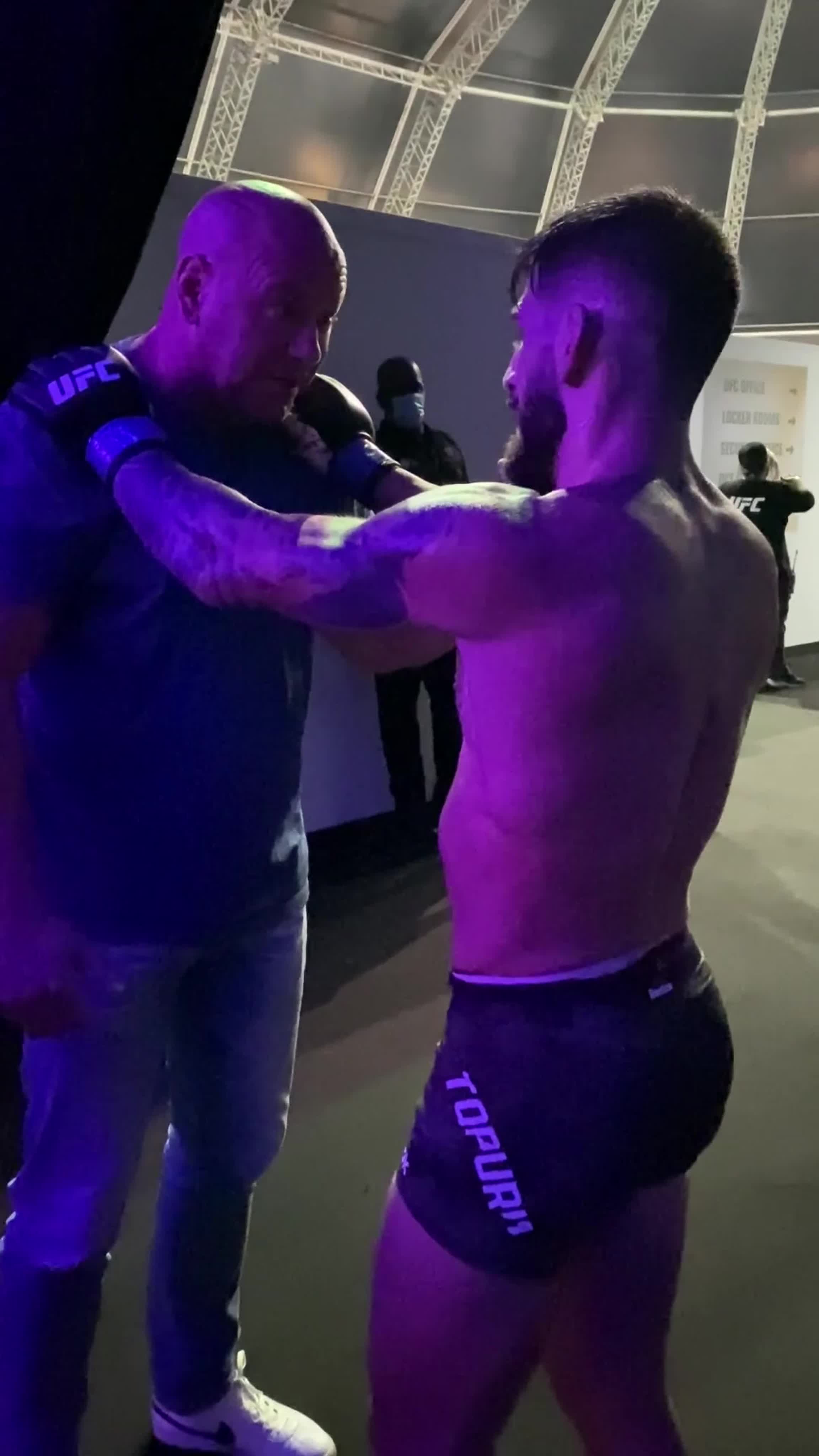 UFC Бойцовский остров 5
