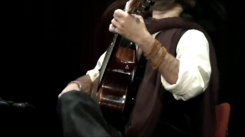 Estas Tonne