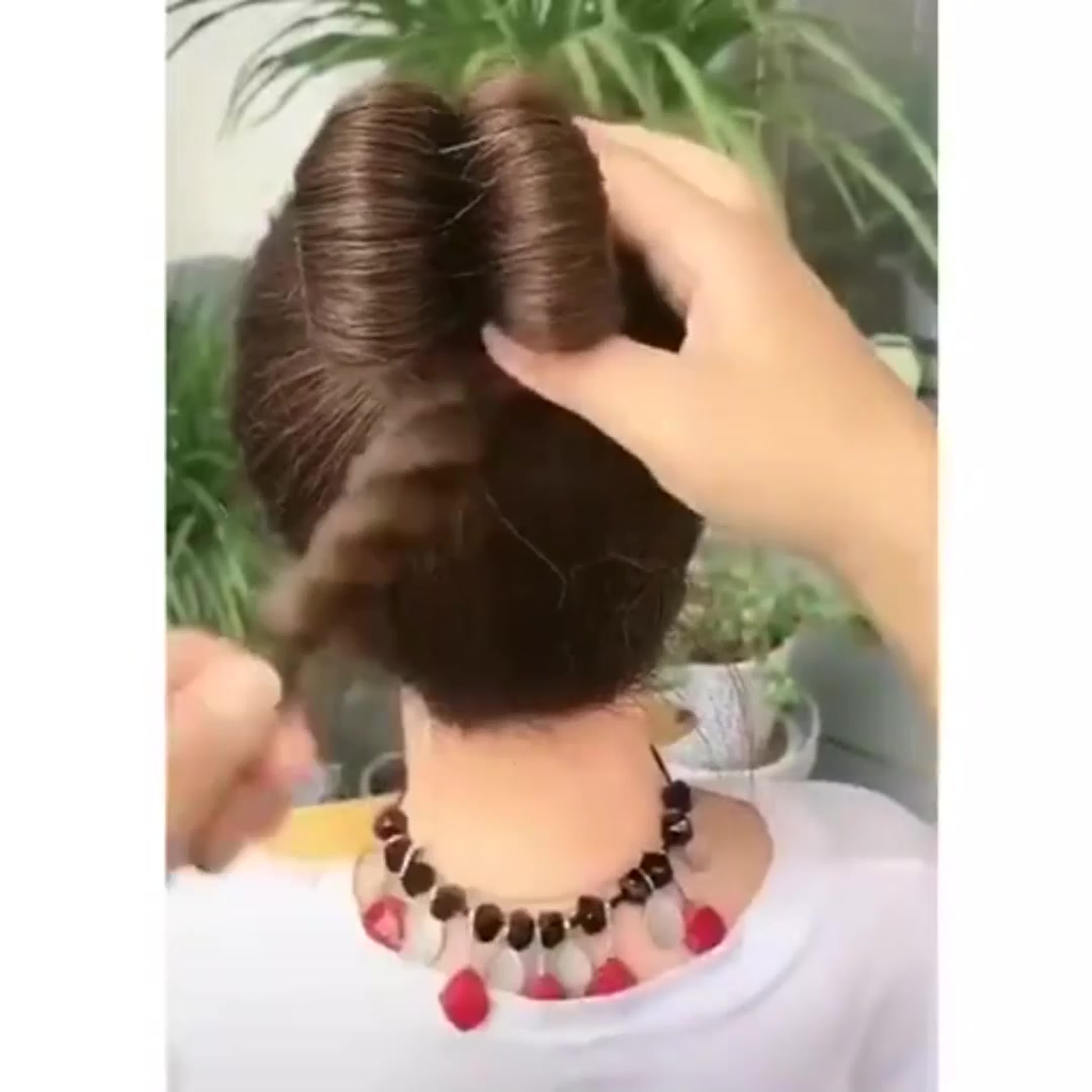 ПРИЧЕСКИ.