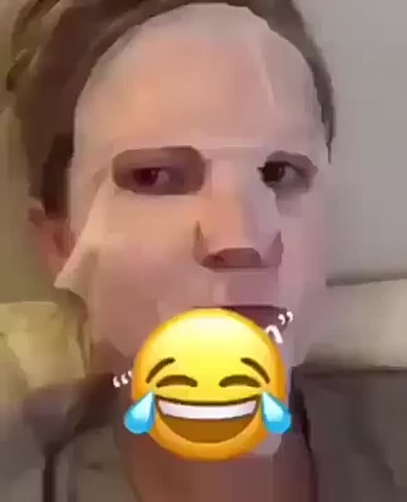 Что ты молчишь, как рыба об лед?)))Нажми на клавиши, продай талант!