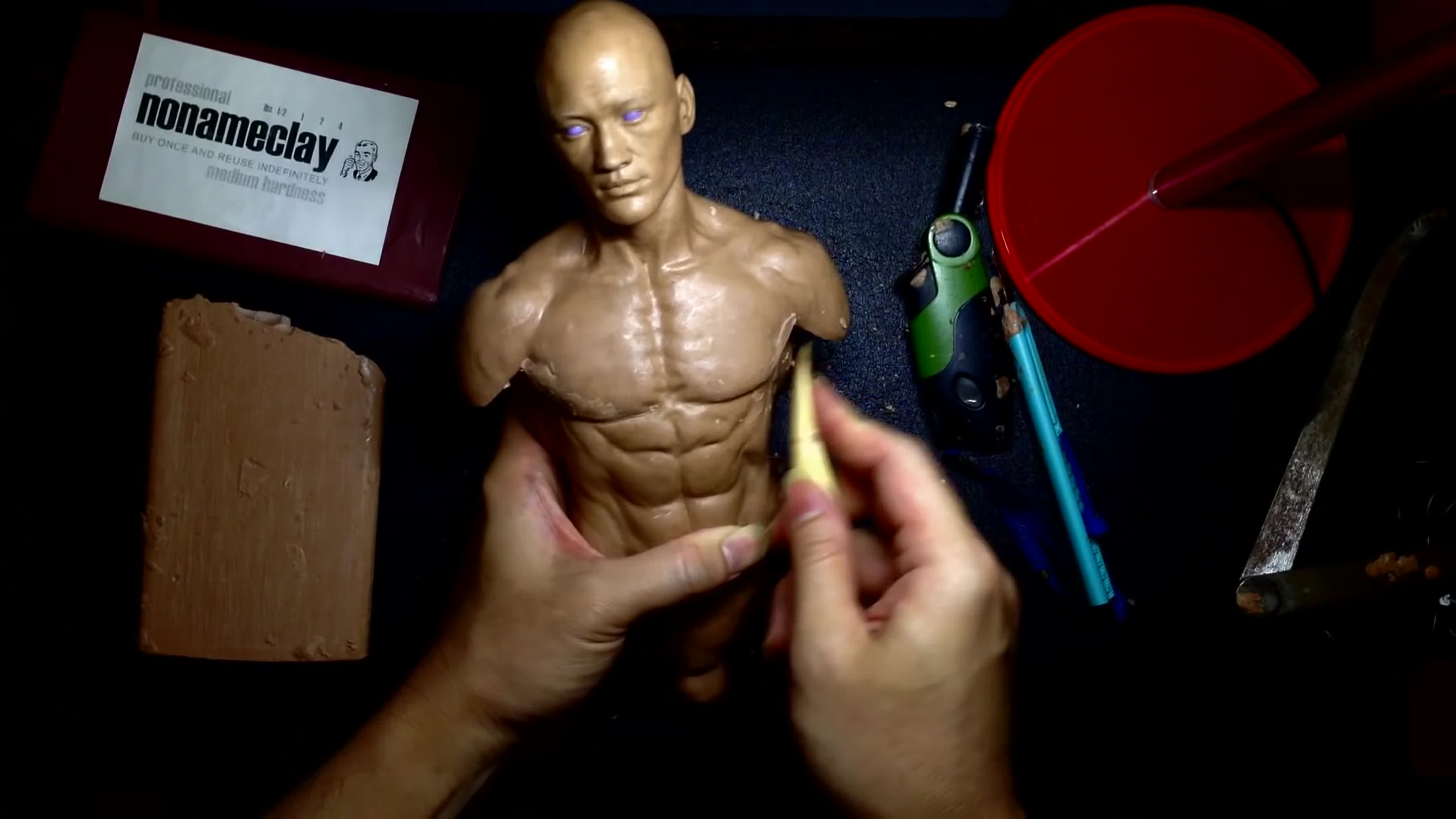 How to sculpt hyperrealistic Bruce Lee