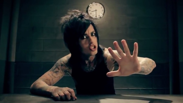 Falling In Reverse || USA