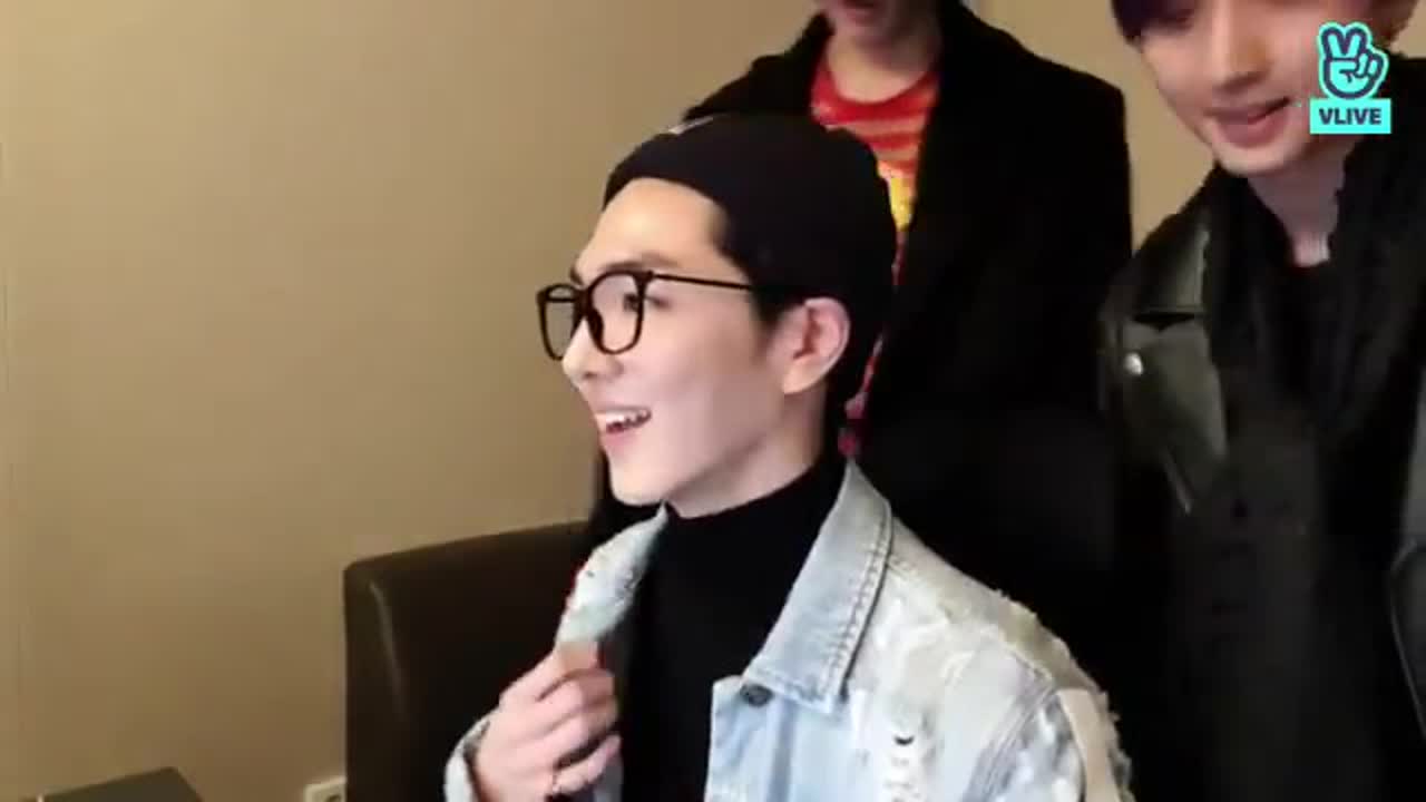V-APP