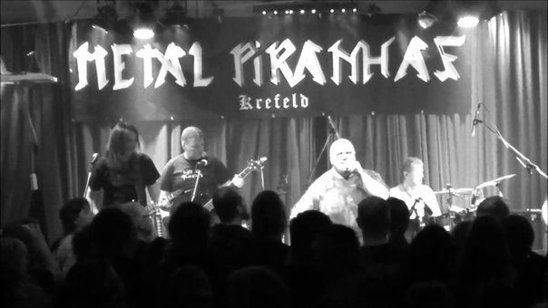 Metal Piranhas