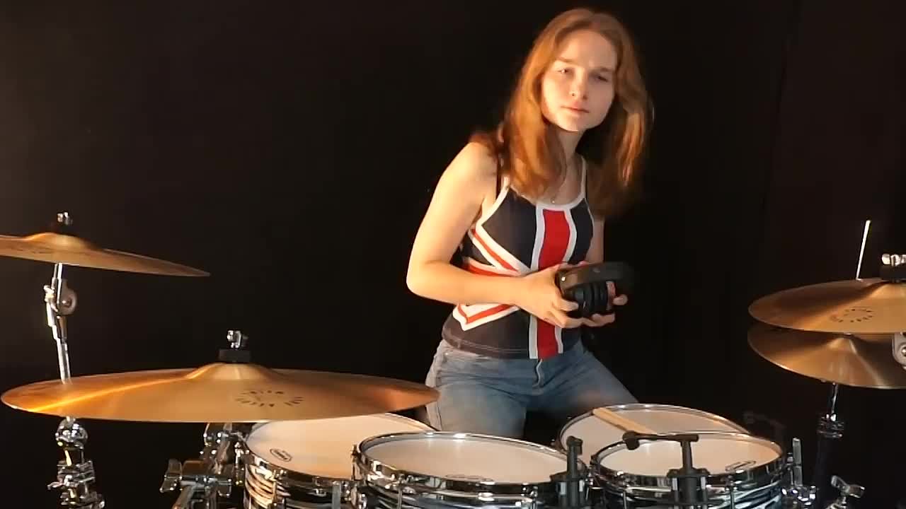 Sina Drums, Anna Shirin, Charlotte Zone