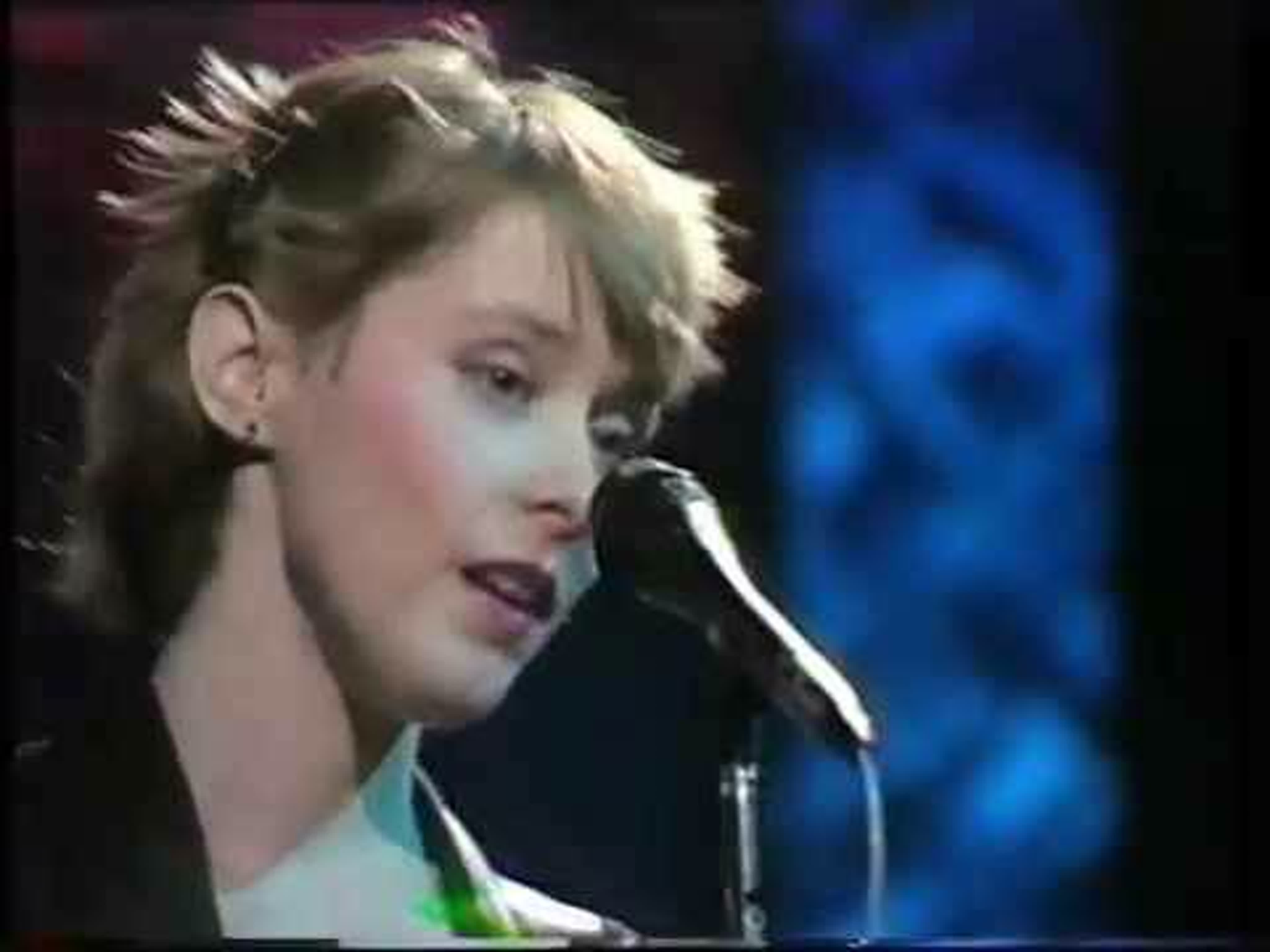 Suzanne Vega