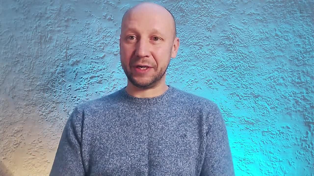 Михаил Захаров